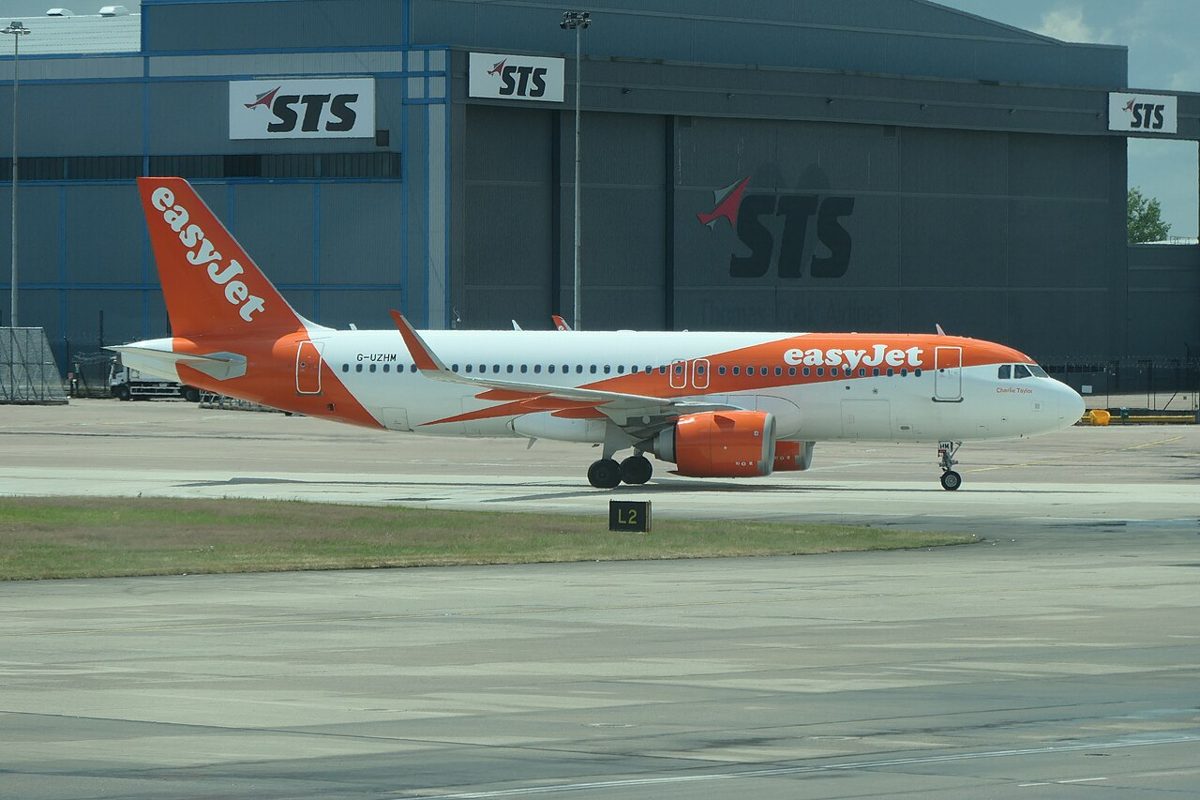 easyJet aircraft